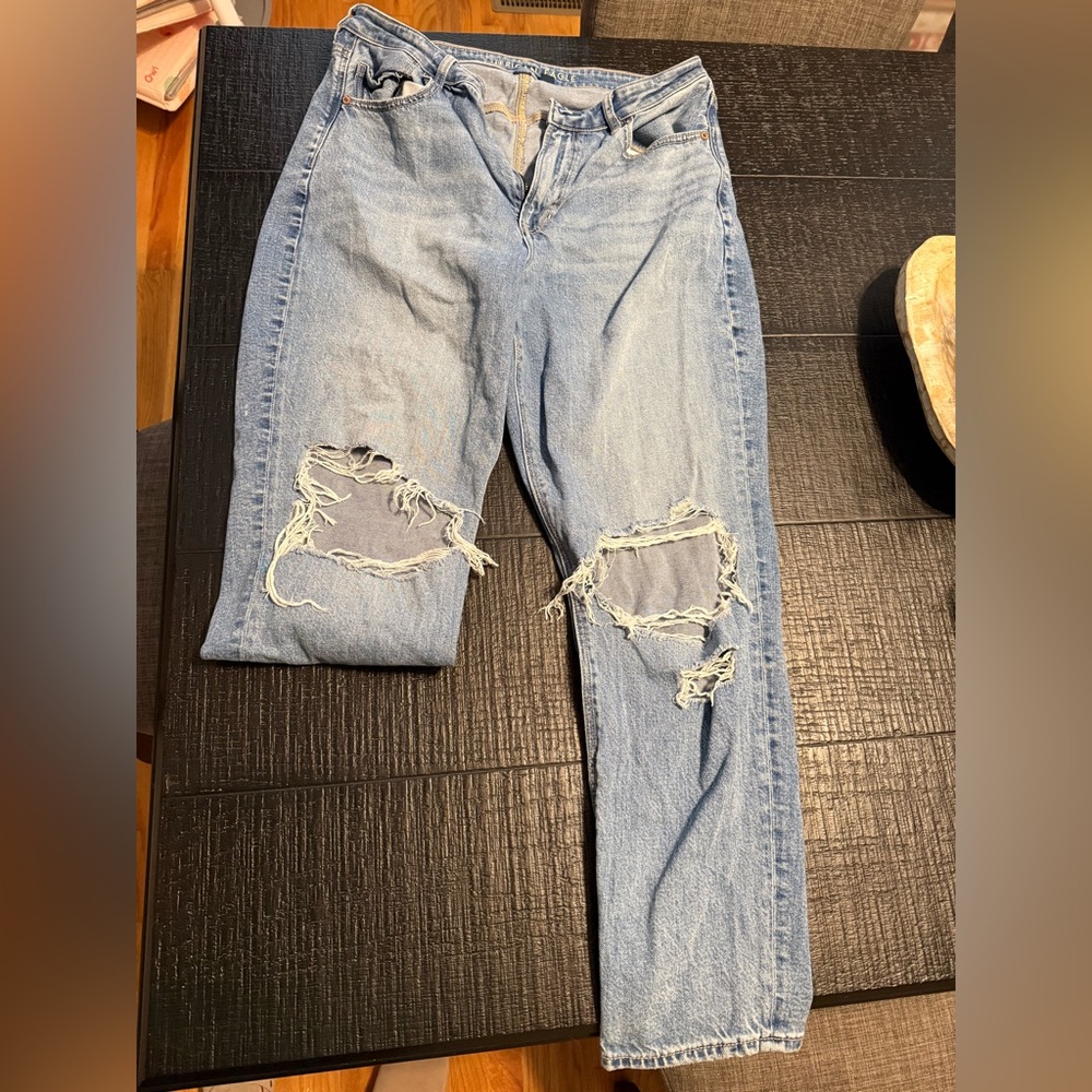 Trendy Light Blue Distressed Boyfriend Jeans